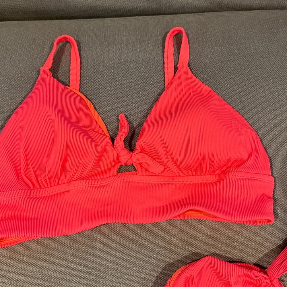 Wave Zone Vibrant Pink Bikini Set Size 1X - Picture 3 of 7
